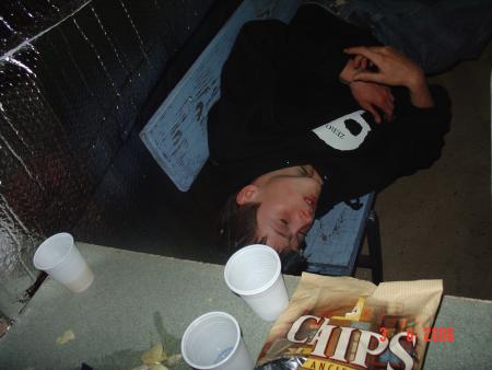 &eacute; gar&ccedil;on t&eacute; pompette ?